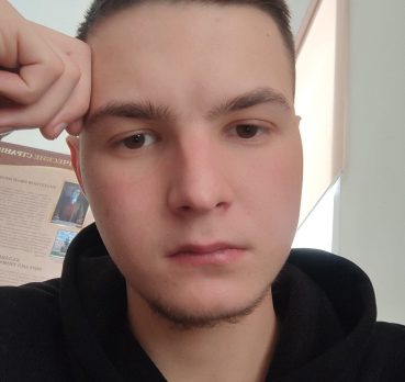 Илья, 20 лет, Новоалтайск,  Россия 🇷🇺