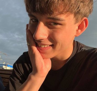 Кирилл, 19 лет, Тверь,  Россия 🇷🇺