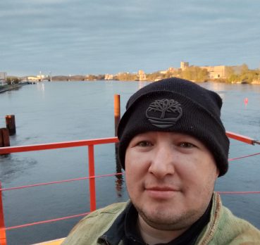 Игорь, 35 лет, Выборг,  Россия 🇷🇺