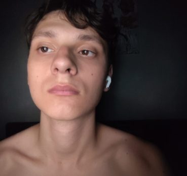 Иван, 19 лет, Москва,  Россия 🇷🇺