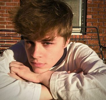 Виктор, 20 лет, Алтуфьевский,  Россия 🇷🇺