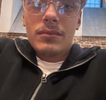 Арсений, 18 лет, Краков,  Польша 🇵🇱