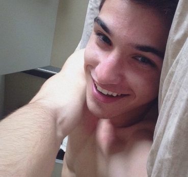 Ринат, 29 лет, Санкт-Петербург,  Россия 🇷🇺