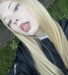 Лера, 18 лет, Бисексуал(ка), Женщина, Новосибирск,  Россия 🇷🇺