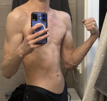 Макс, 22 лет, Красногваргейский,  Россия 🇷🇺