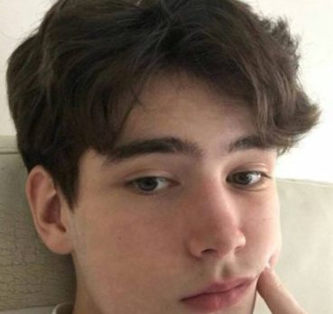 Артём, 23 лет, Сочи, Краснодарский,  Россия 🇷🇺