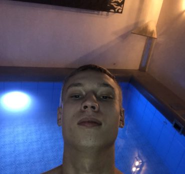 Степан, 22 лет, Киров, Киров,  Россия 🇷🇺
