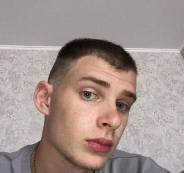 Дима, 18 лет, Старый Оскол,  Россия 🇷🇺