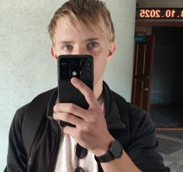 Дима, 21 лет, Екатеринбург, Свердловск,  Россия 🇷🇺