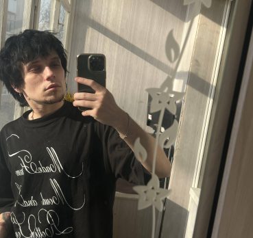 Артем, 22 лет, Санкт-Петербург, Санкт-Петербург,  Россия 🇷🇺