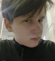 Максим, 21 лет, Бисексуал(ка), Мужчина, Белоярский, Ханты-Мансийский автономный округ,  Россия 🇷🇺